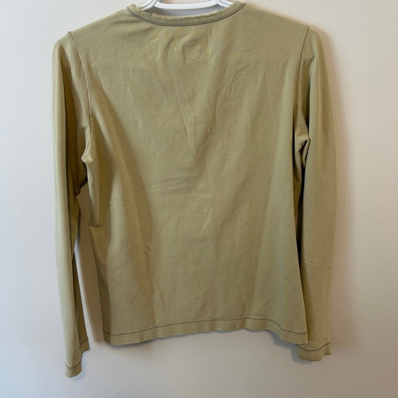 Patagonia Green Long Sleeve - Picture 2 of 5
